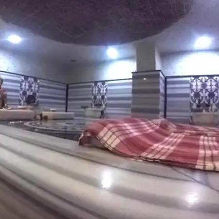 Aparthotel Begonville Side