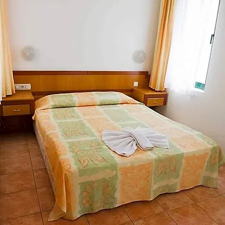 Apart-hotel Begonville Side