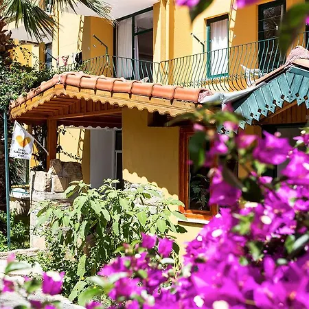 Begonville Aparthotel